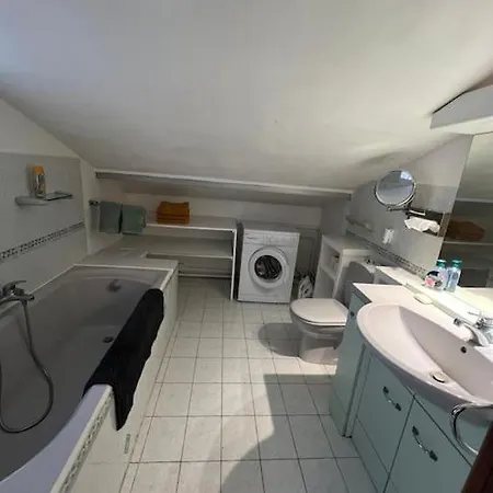 Triplex T4 83M2 Vue Mer Avec Le Patio Et L'Arrivee Autonome Bandol Extérieur photo