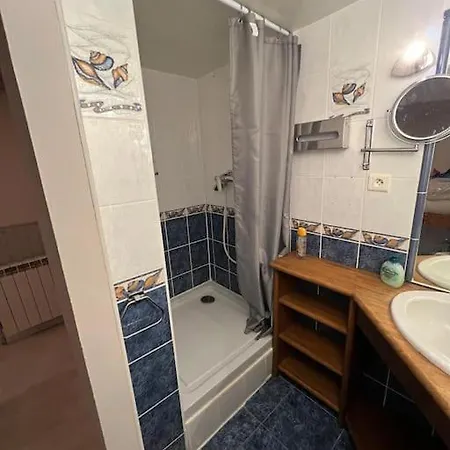 Triplex T4 83M2 Vue Mer Avec Le Patio Et L'Arrivee Autonome Bandol Extérieur photo